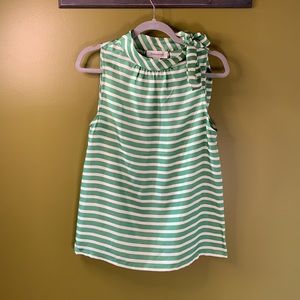 🟣3/$50! Portrait of a Girl 100% silk top